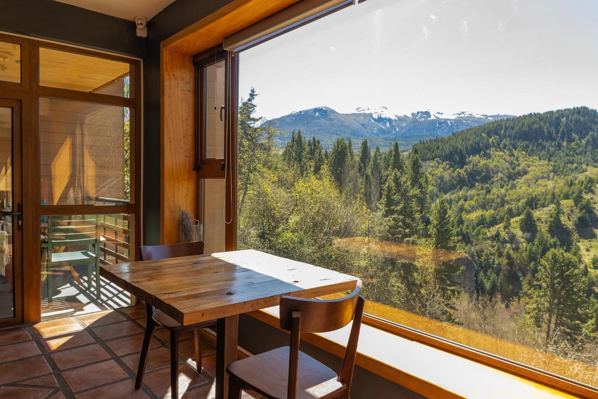Nomades Hotel Boutique Coyhaique Exterior foto